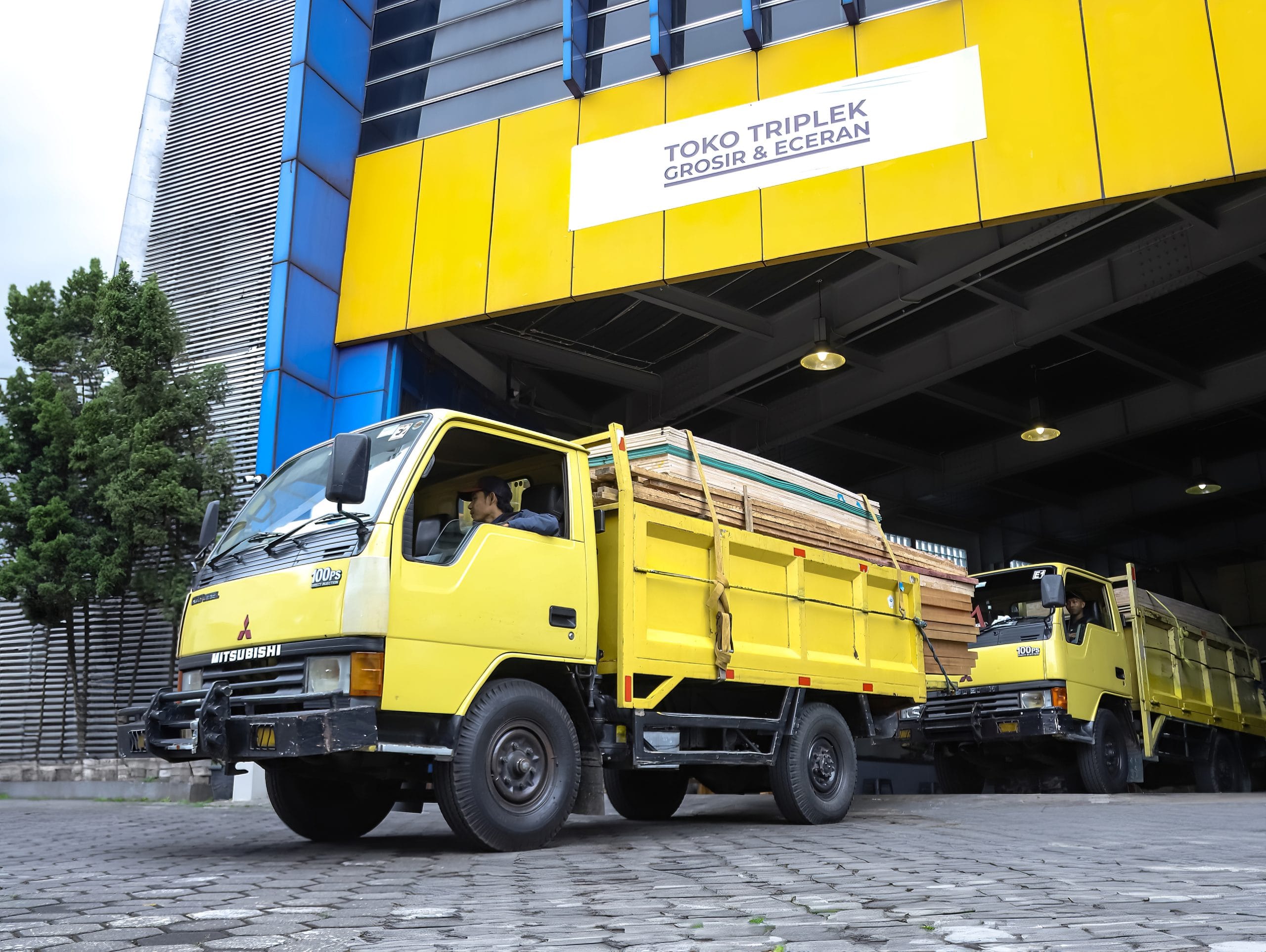 Toko Triplek H+ Bandung — grosir dan eceran plywood